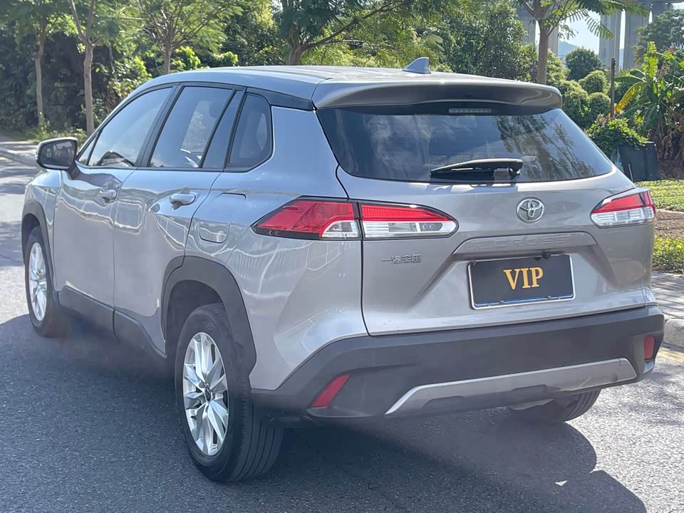 Toyota Corolla Sharp amplifier