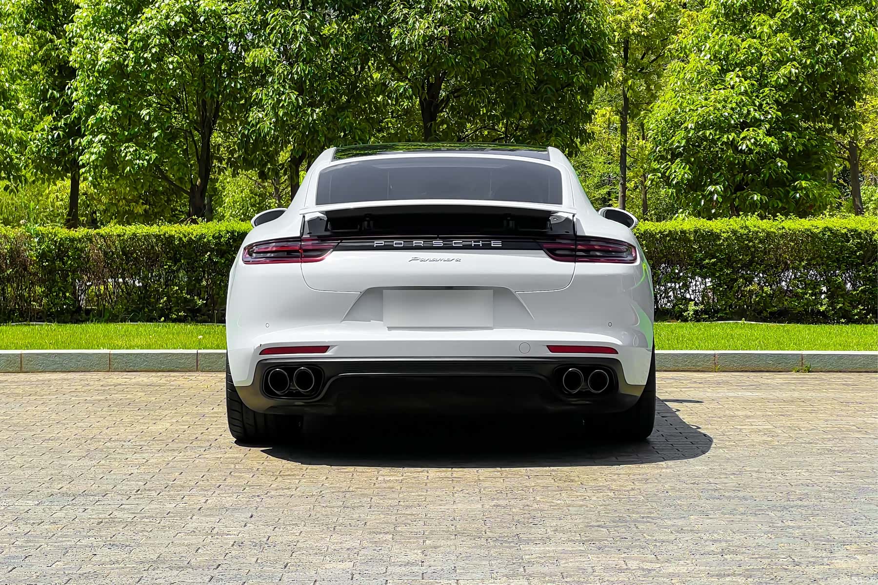 Porsche Panamera, 2018 все фото