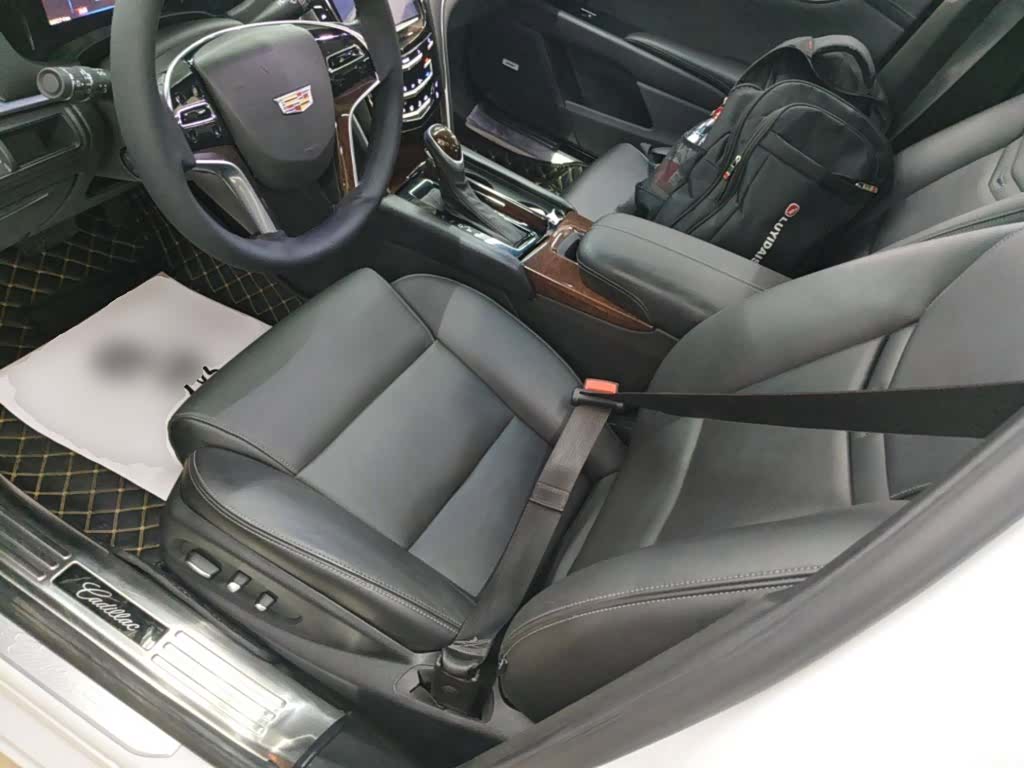 Cadillac XTS, 2017 15