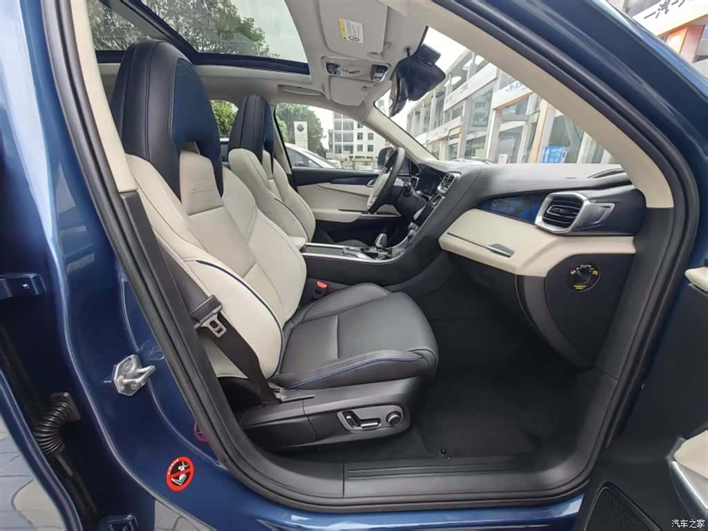 Lynk & Co 01, 2019 11