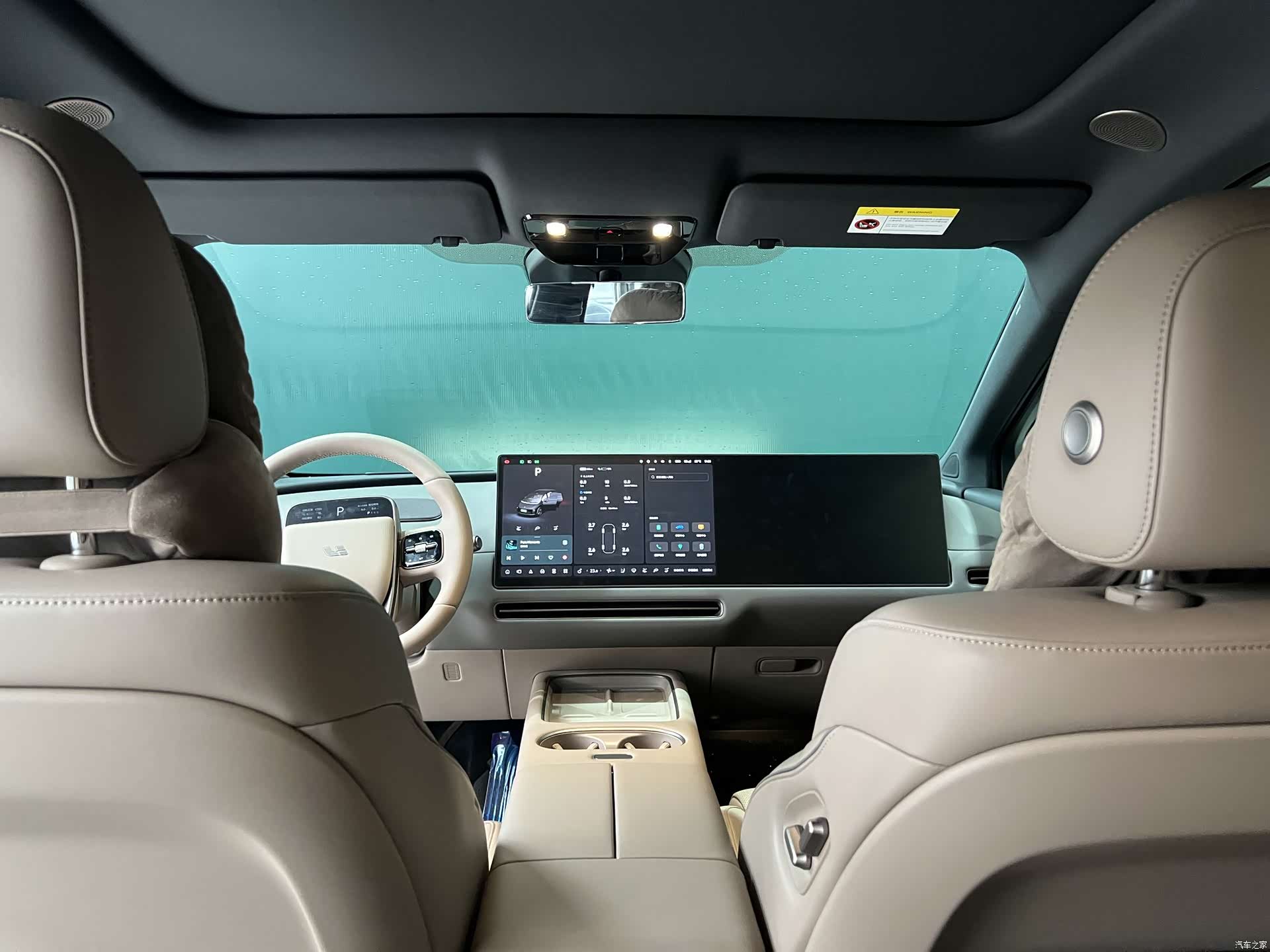 Li Auto i6, 2025 4