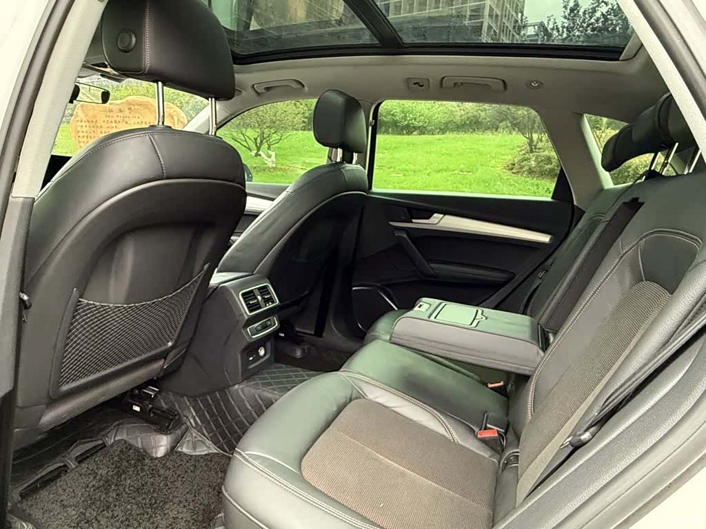 Audi Q5L, 2020 9