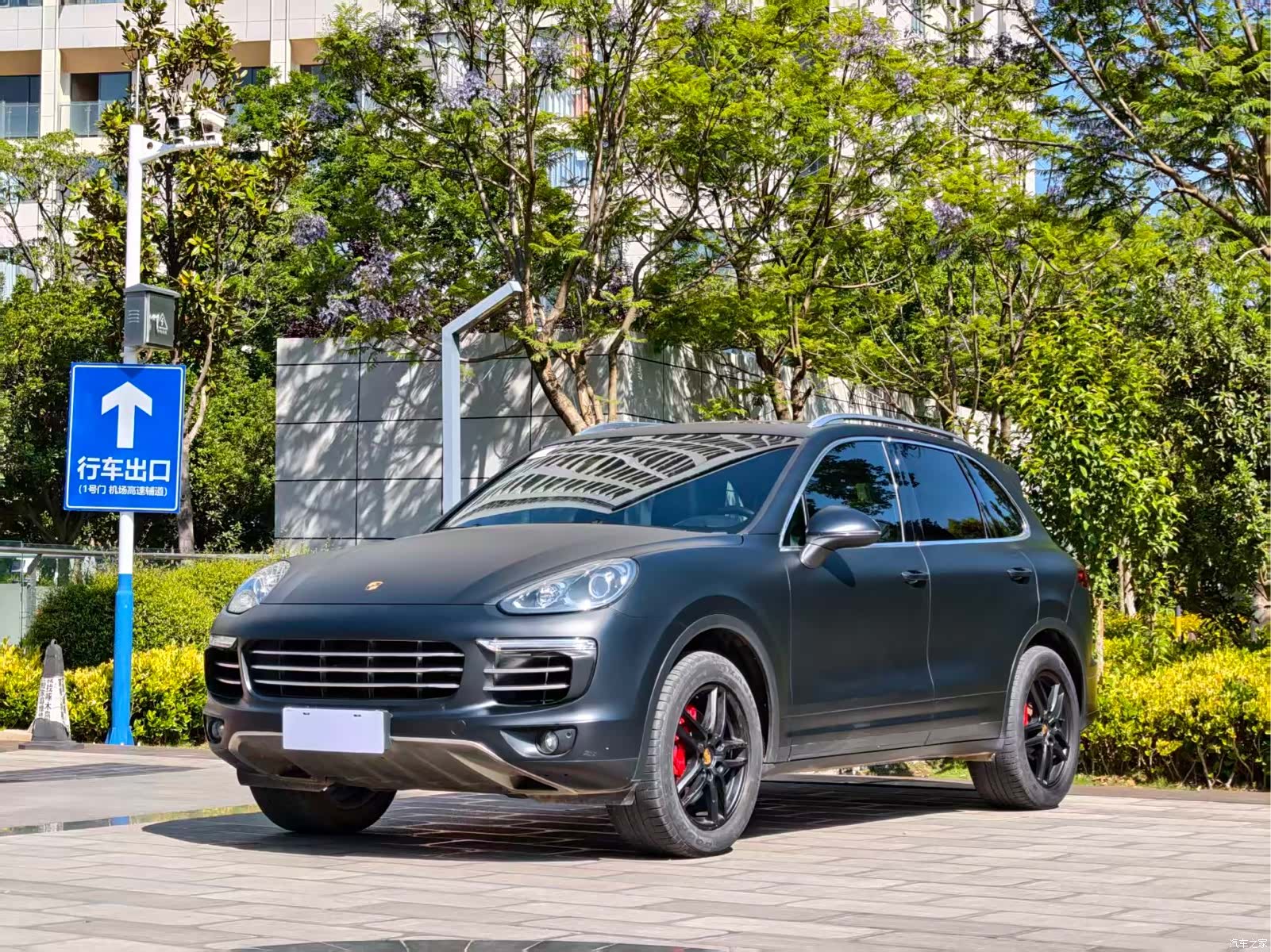 Porsche Cayenne, 2016 1
