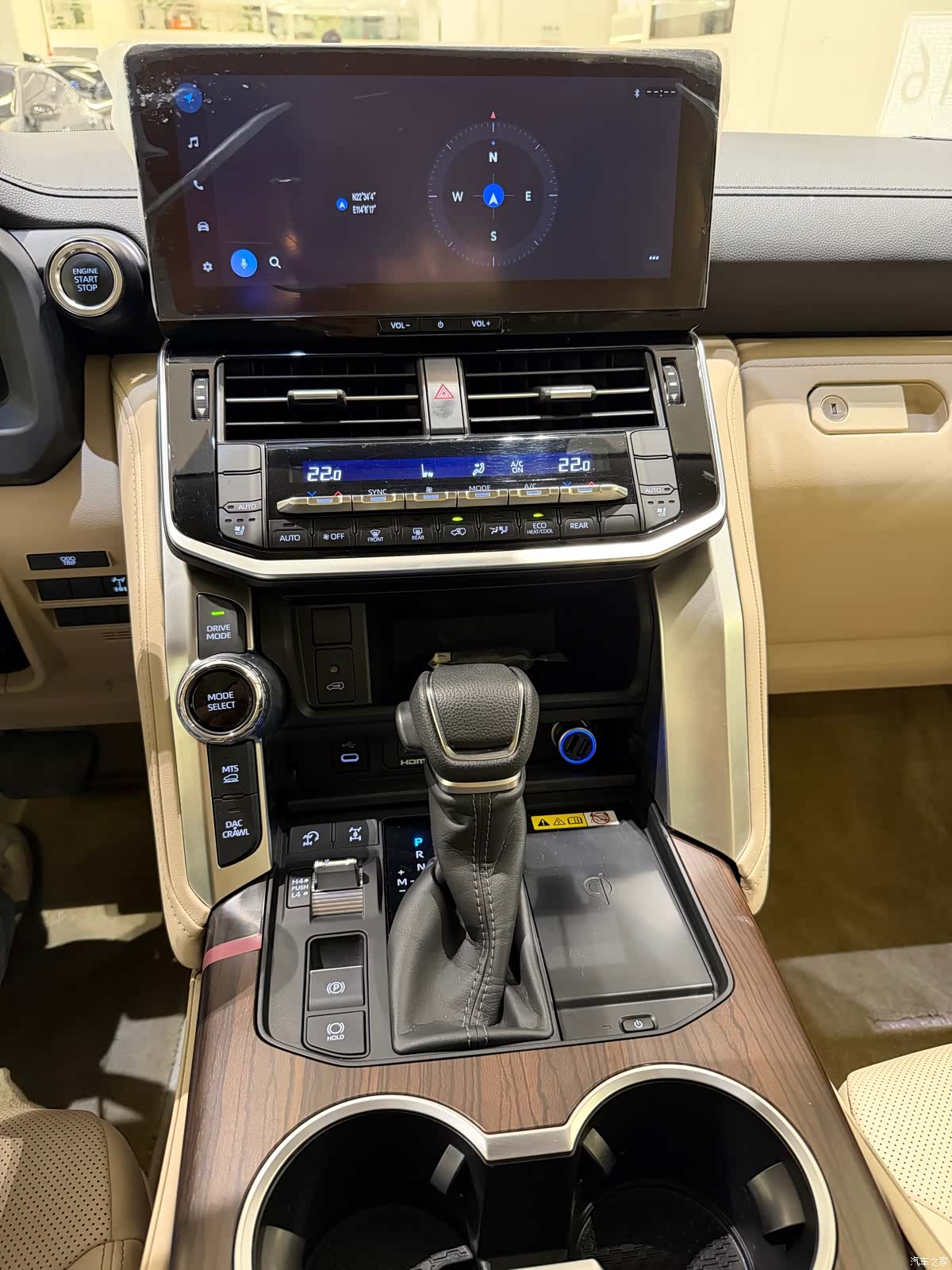 Toyota Land Cruiser, 2026 12