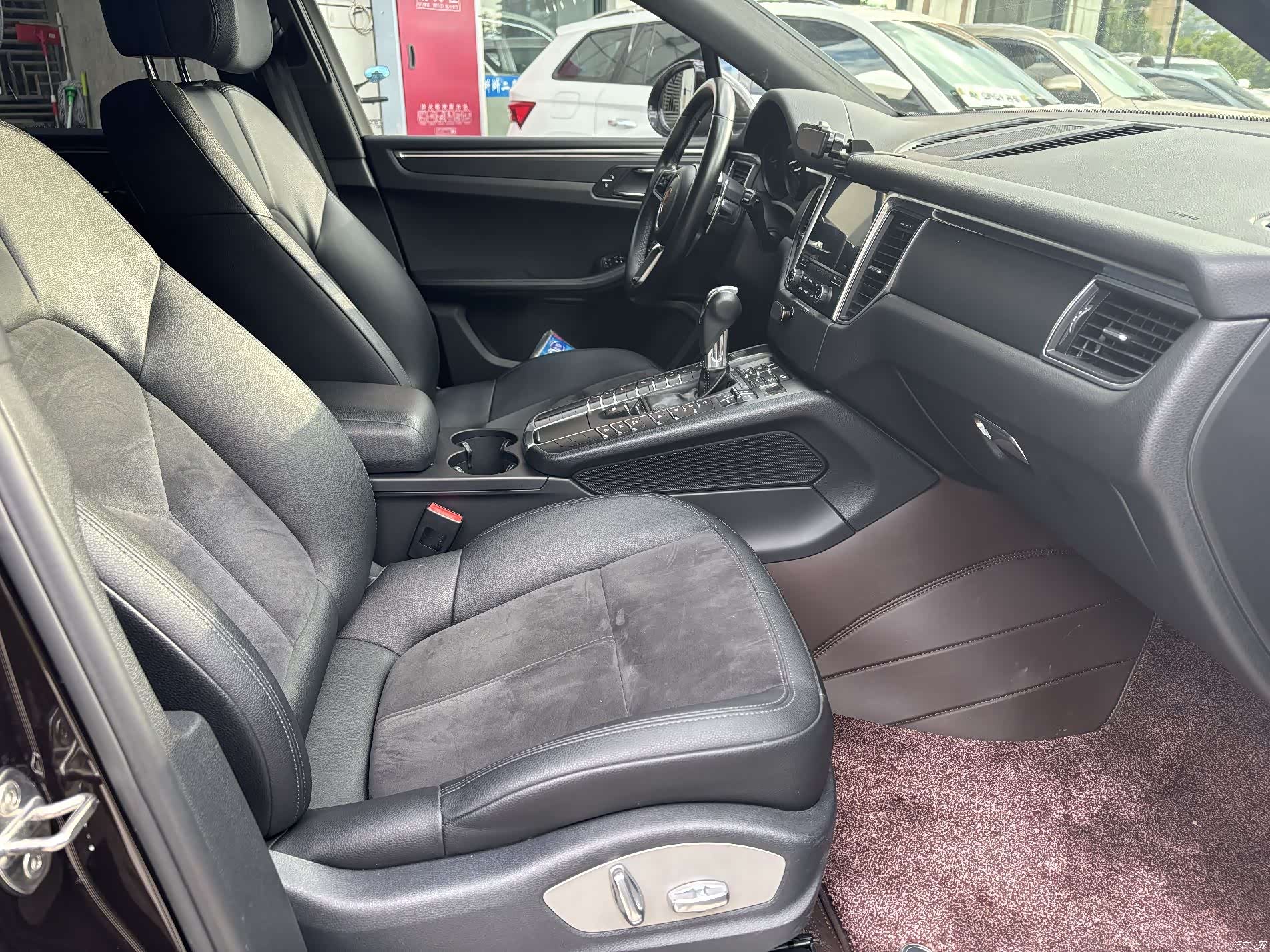 Porsche Macan, 2016 9