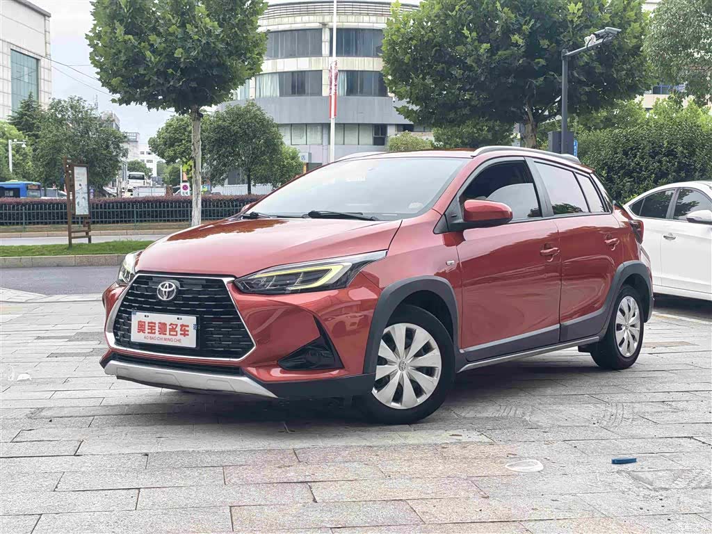 Toyota YARiS L