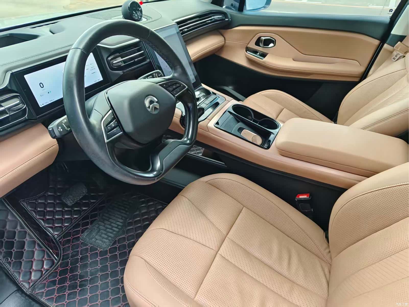 NIO ES8, 2018 10