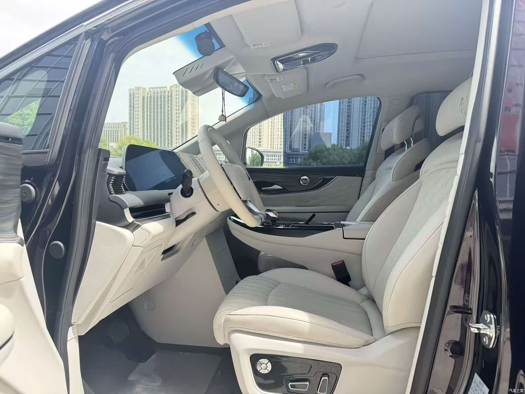 DongFeng V9, 2024 8