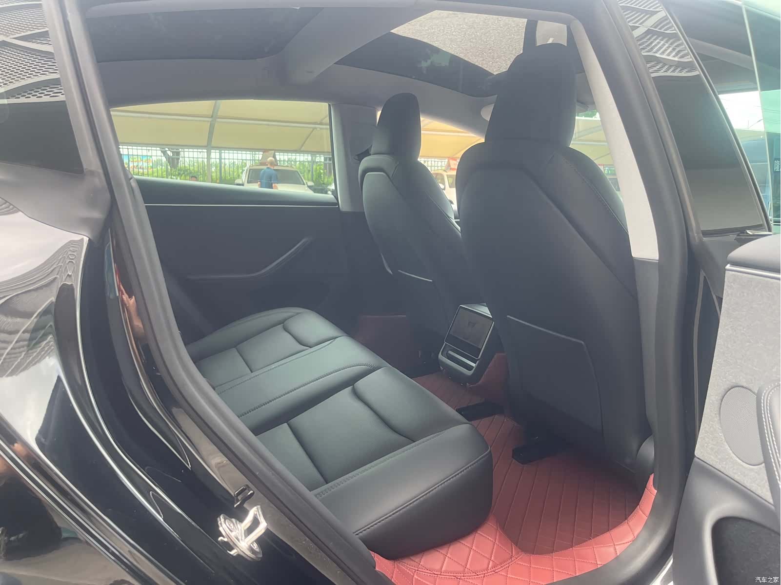 Tesla Model 3, 2023 8