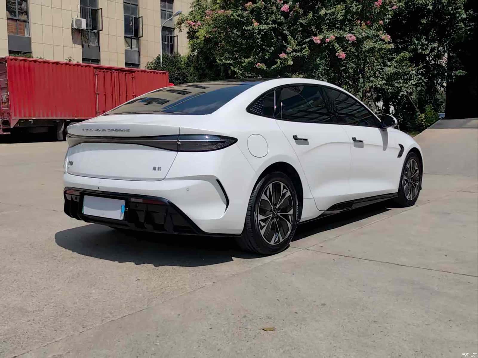 BYD Seal, 2023 7