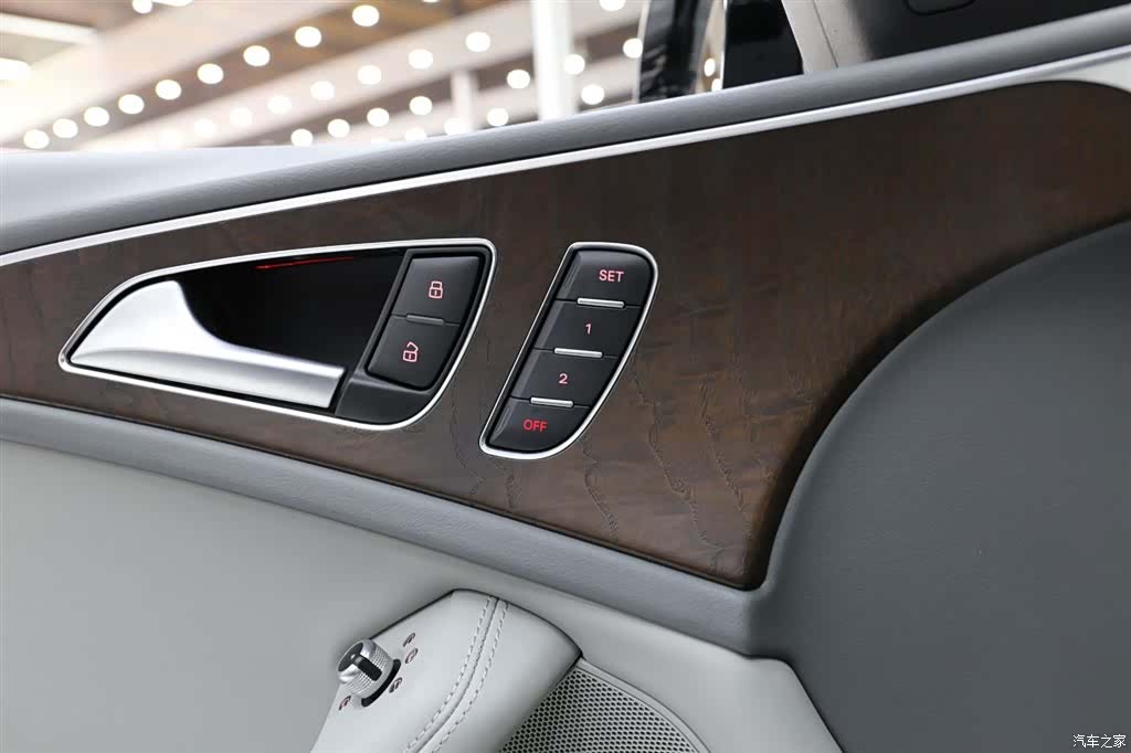 Audi A6L, 2015 15