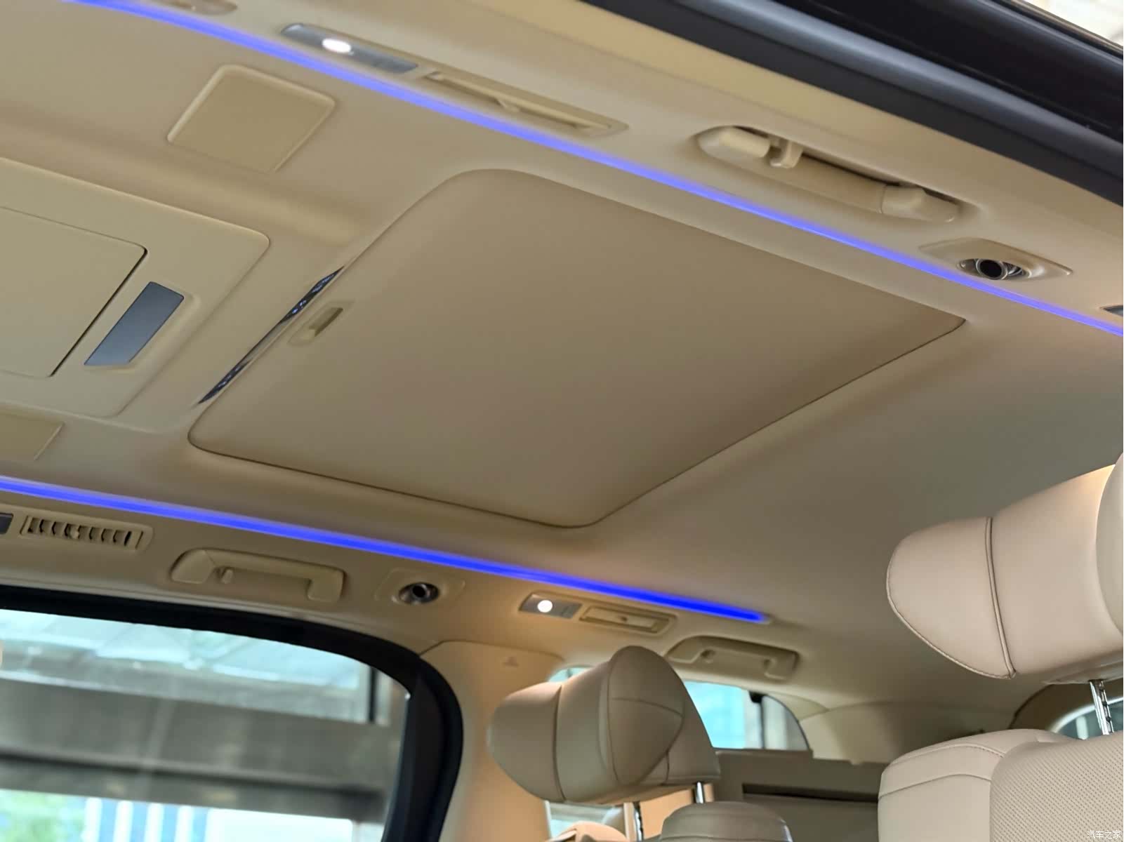 Toyota Alphard, 2019 17