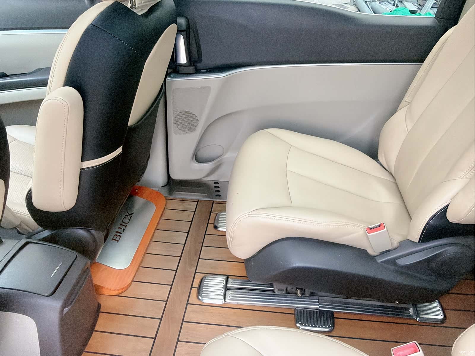 Buick GL8, 2013 14
