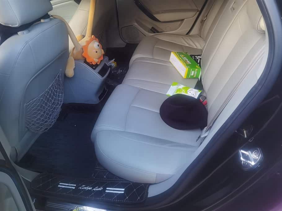 Zotye Z700 Zotye Z700