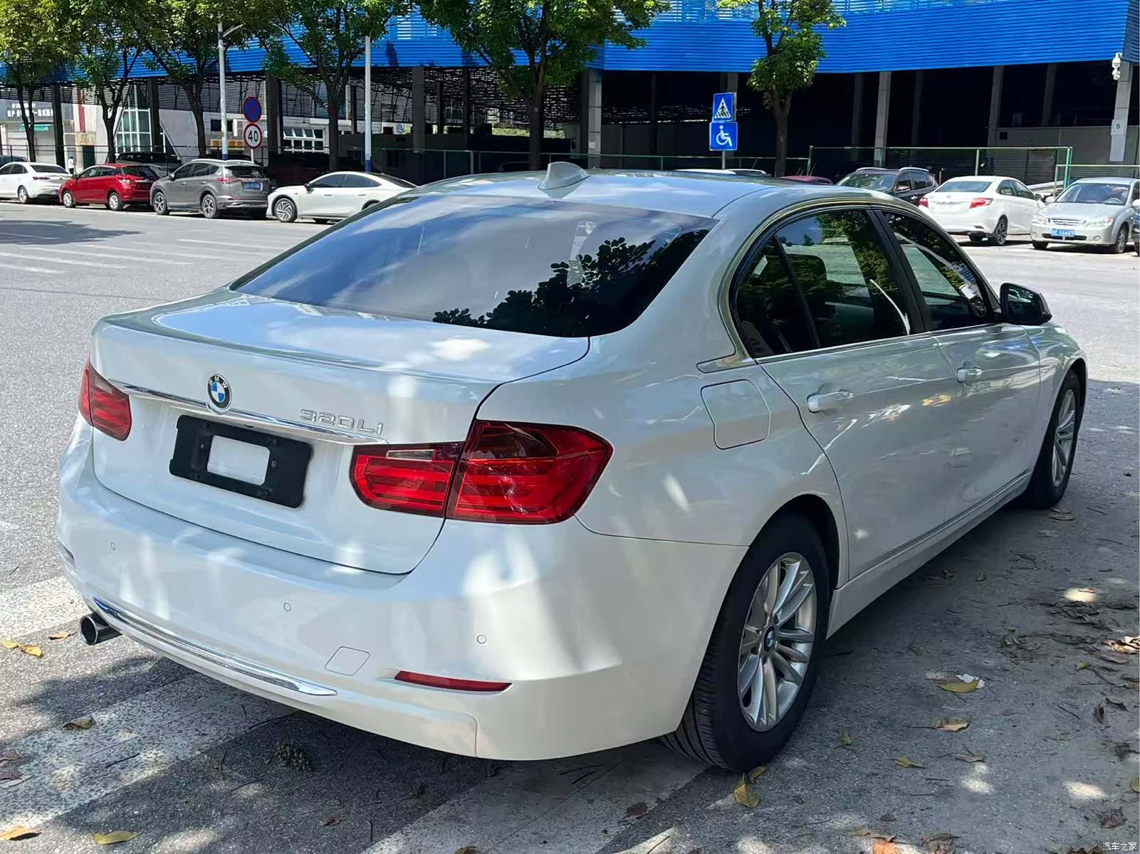 BMW 3 Series, 2015 все фото