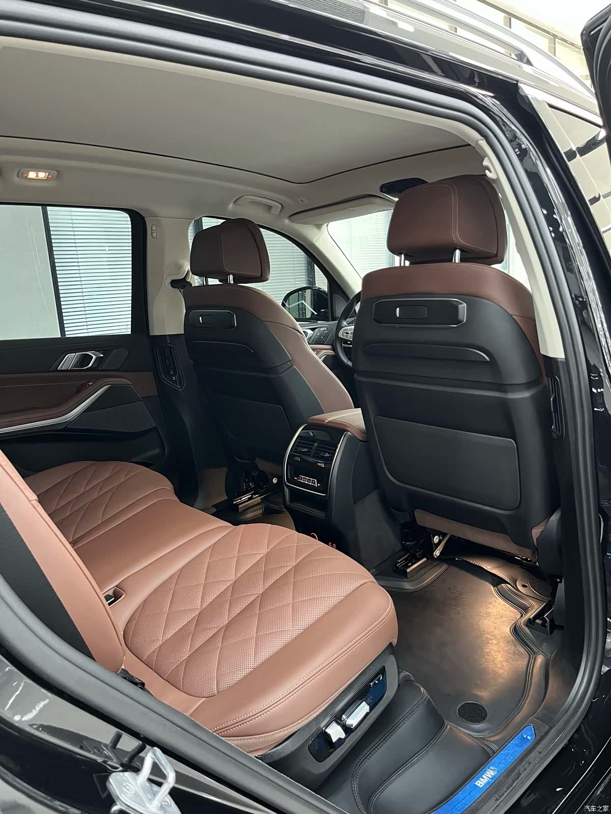 BMW X7, 2023 14