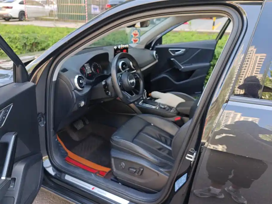 Audi Q2L Audi Q2L