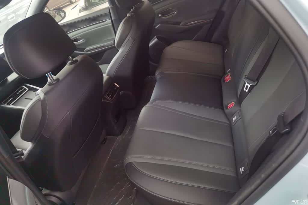 BYD Qin, 2025 11