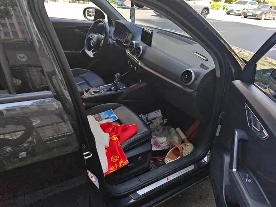 Audi Q2L Audi Q2L