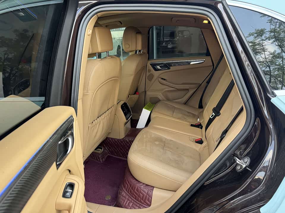 Porsche Macan Porsche Macan