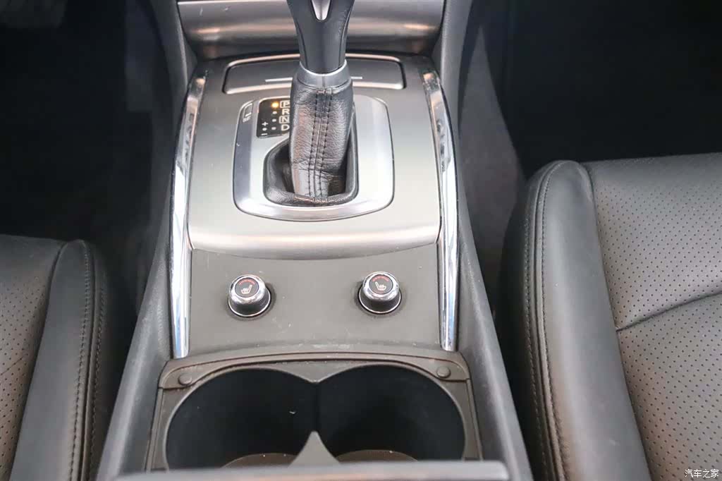 Infiniti G25, 2011 9