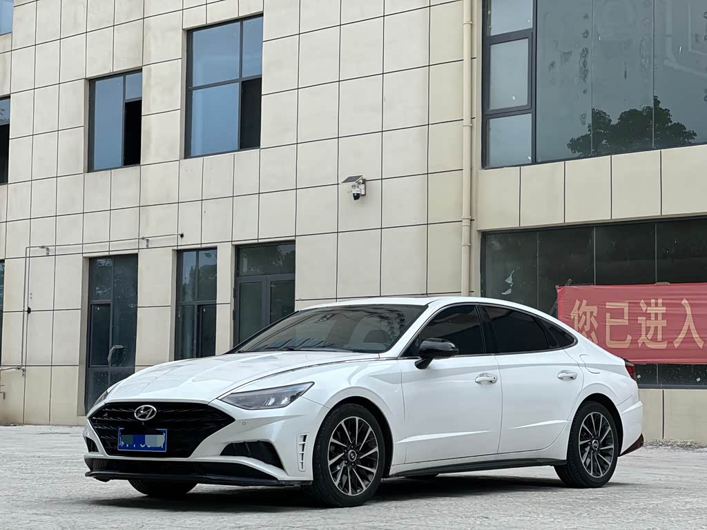 Hyundai