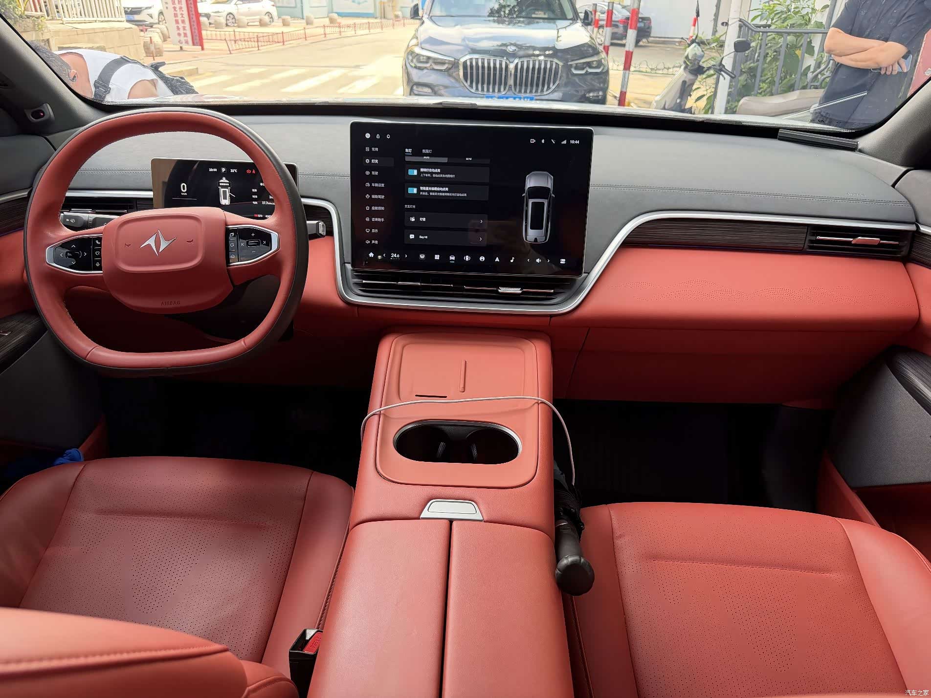 DongFeng eπ008, 2024 9