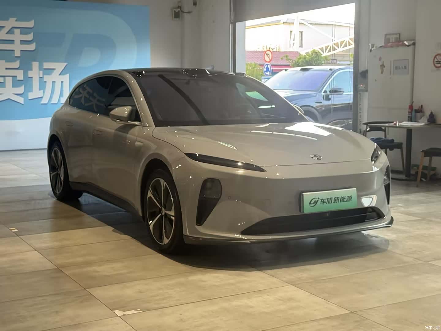 NIO ET5, 2025 3