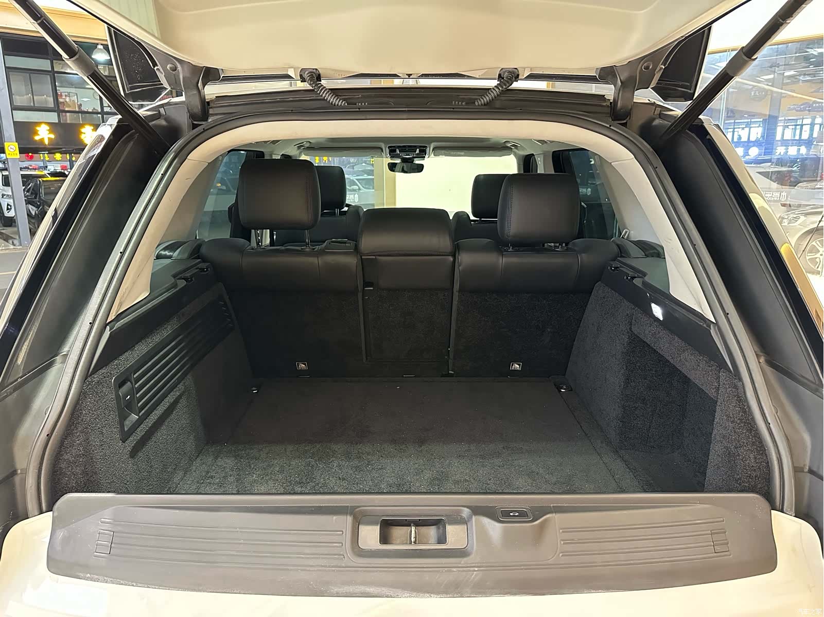 Land Rover Range Rover, 2018 25