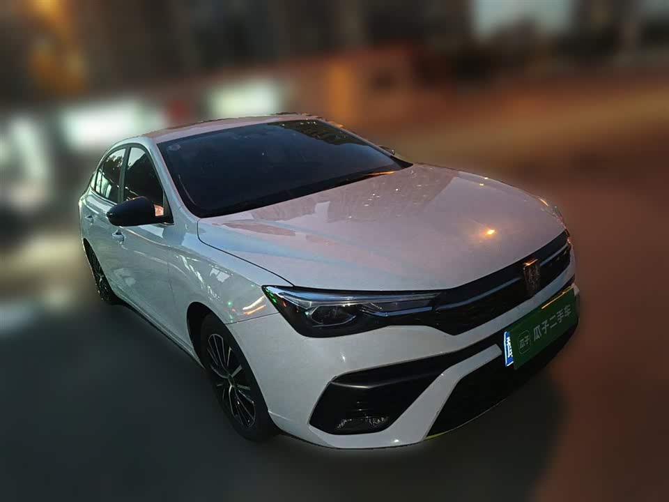 Roewe i5