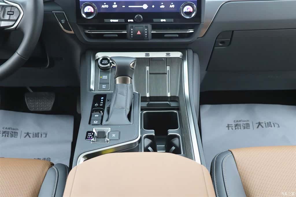 Lexus GX, 2026 20