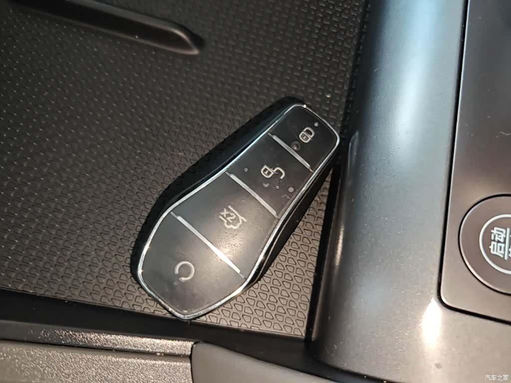 BYD Qin, 2025 9