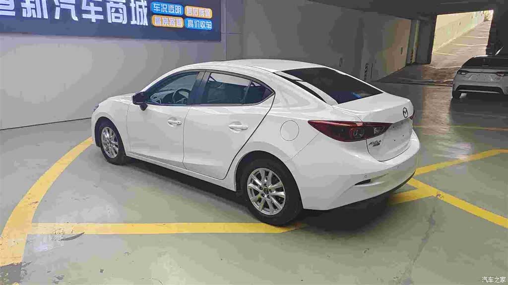Mazda Mazda3, 2019 9