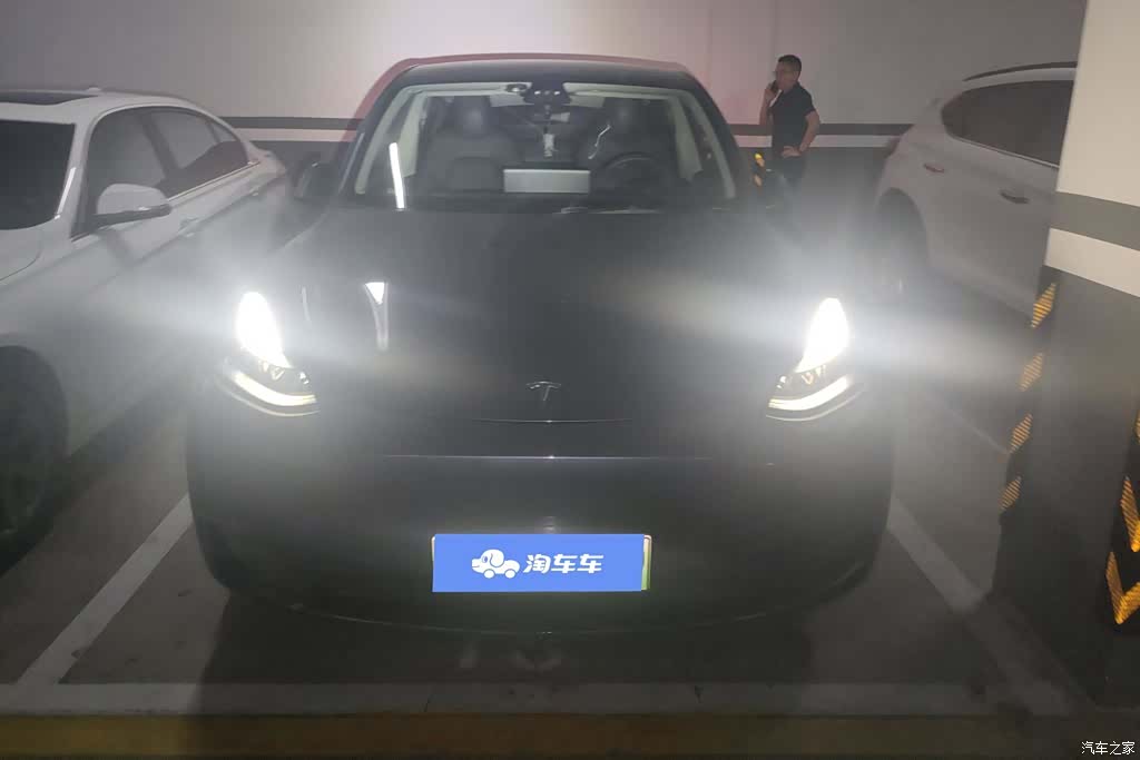 Tesla Model Y, 2021 2