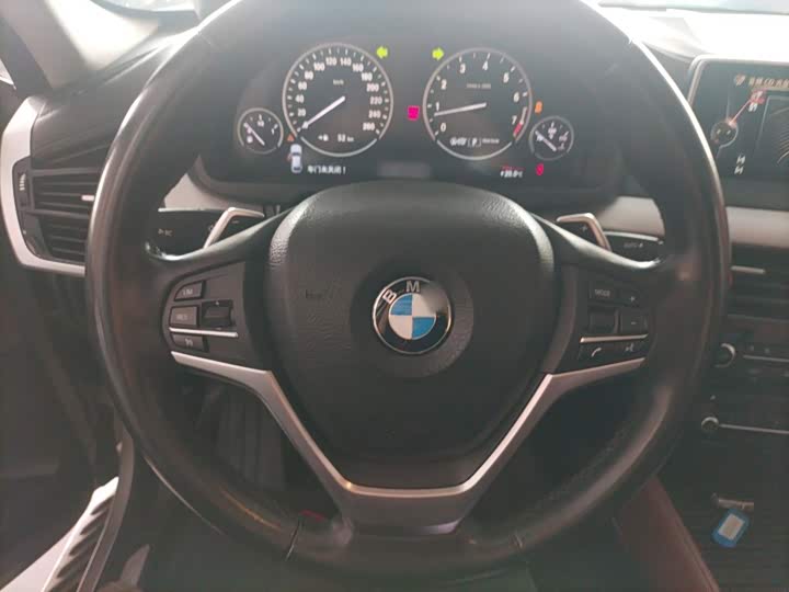 BMW X6 2015 xDrive35i Leading