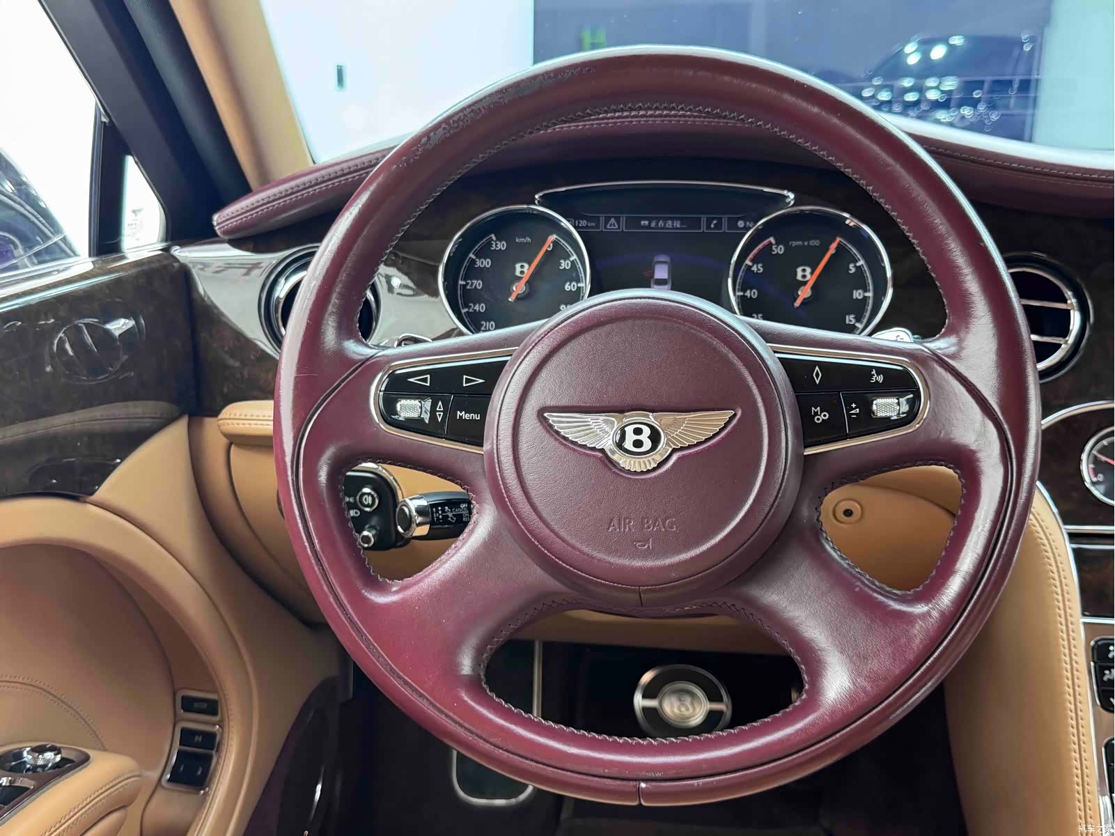 Bentley Mulsanne, 2014 23