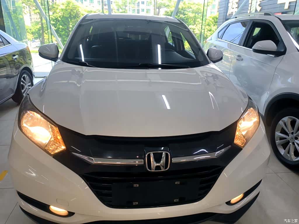 Honda Vezel, 2016 3