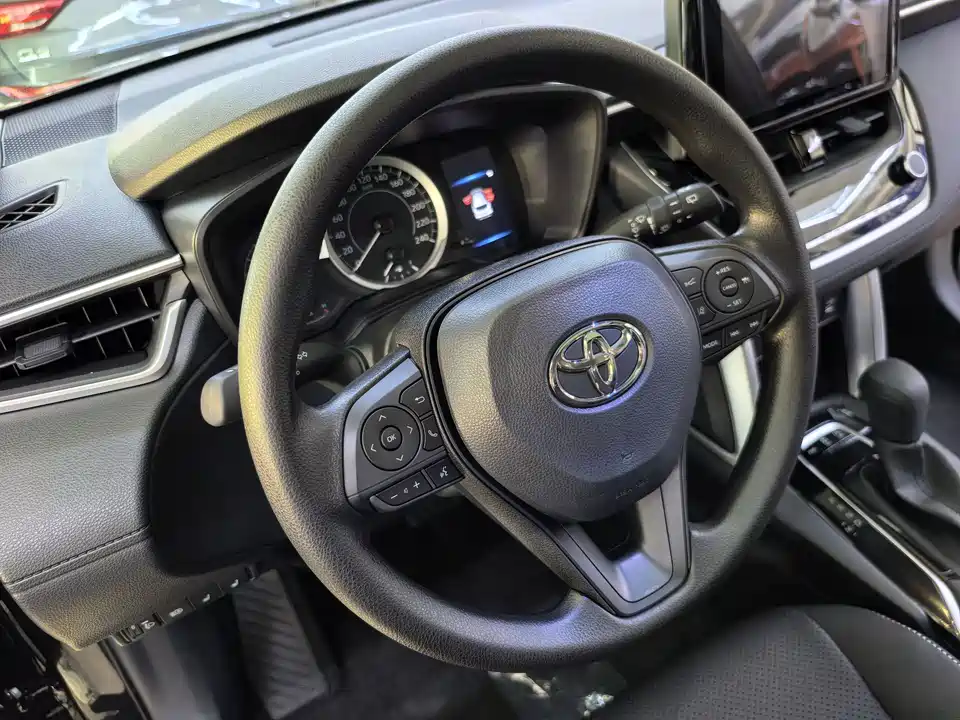 Toyota Corolla Sharp amplifier