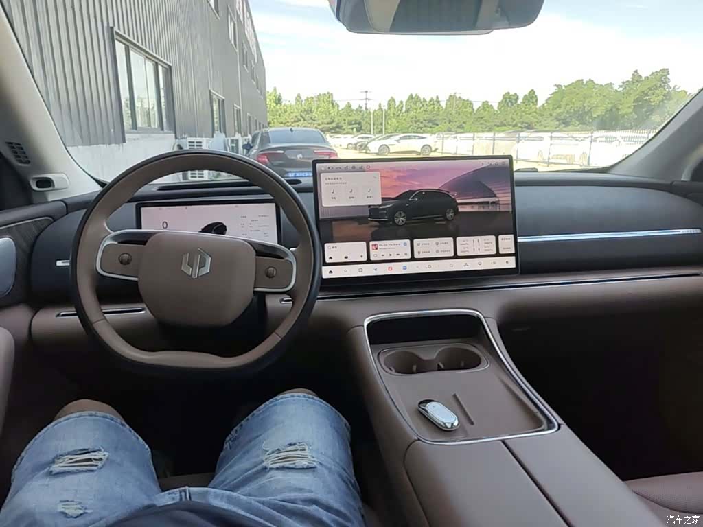 Leapmotor C11, 2025 10