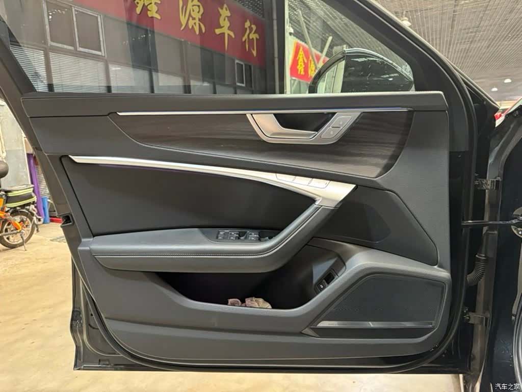 Audi A6L, 2024 10