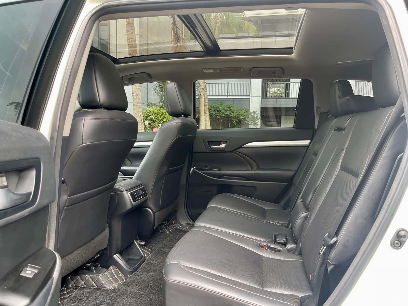 Toyota Highlander, 2017 все фото