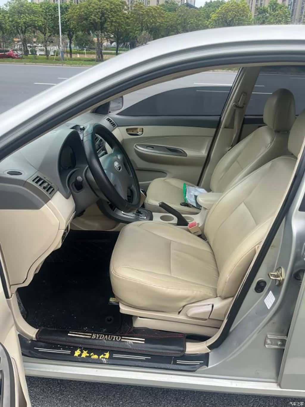 BYD L3, 2013 3