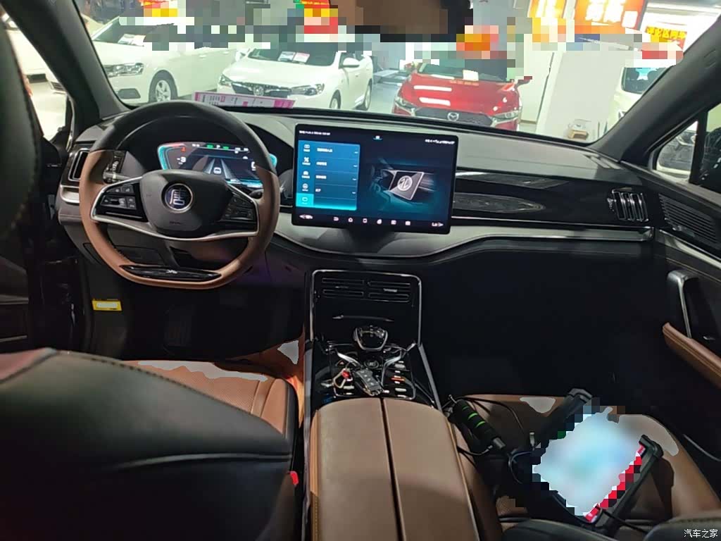 BYD Tang, 2022 6