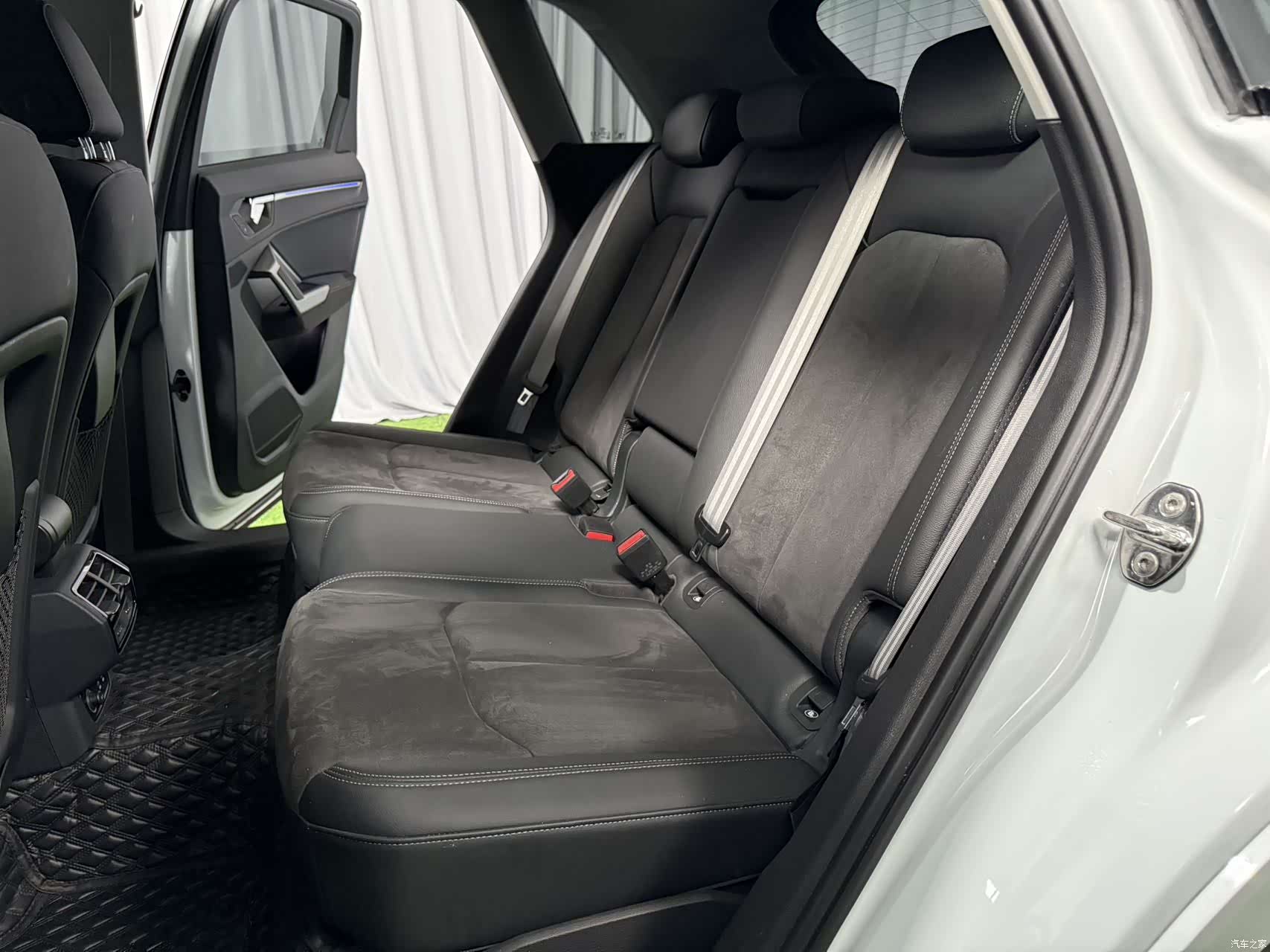Audi Q3, 2022 9