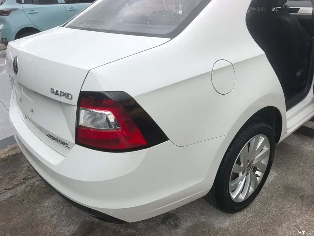 Skoda Rapid, 2018 7