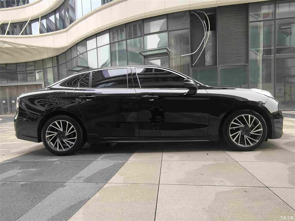 Lynk & Co 02, 2022 30