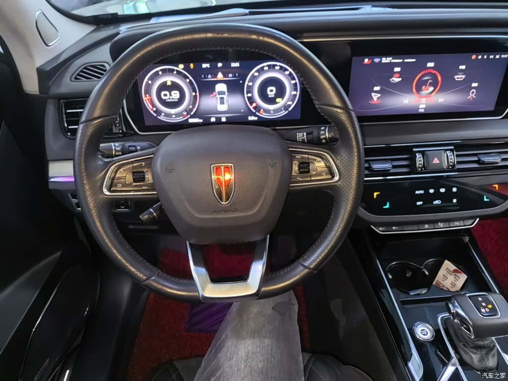 Hongqi HS5, 2022 11
