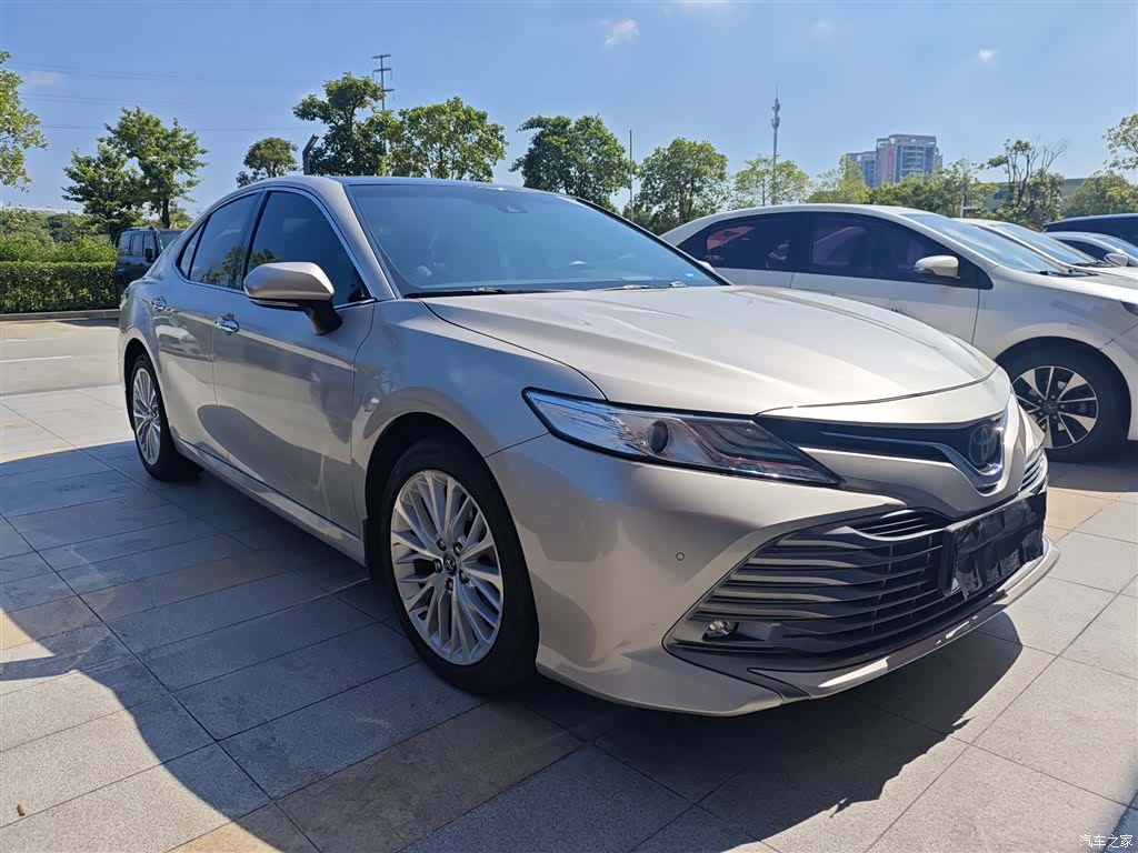 Toyota Camry, 2019 8