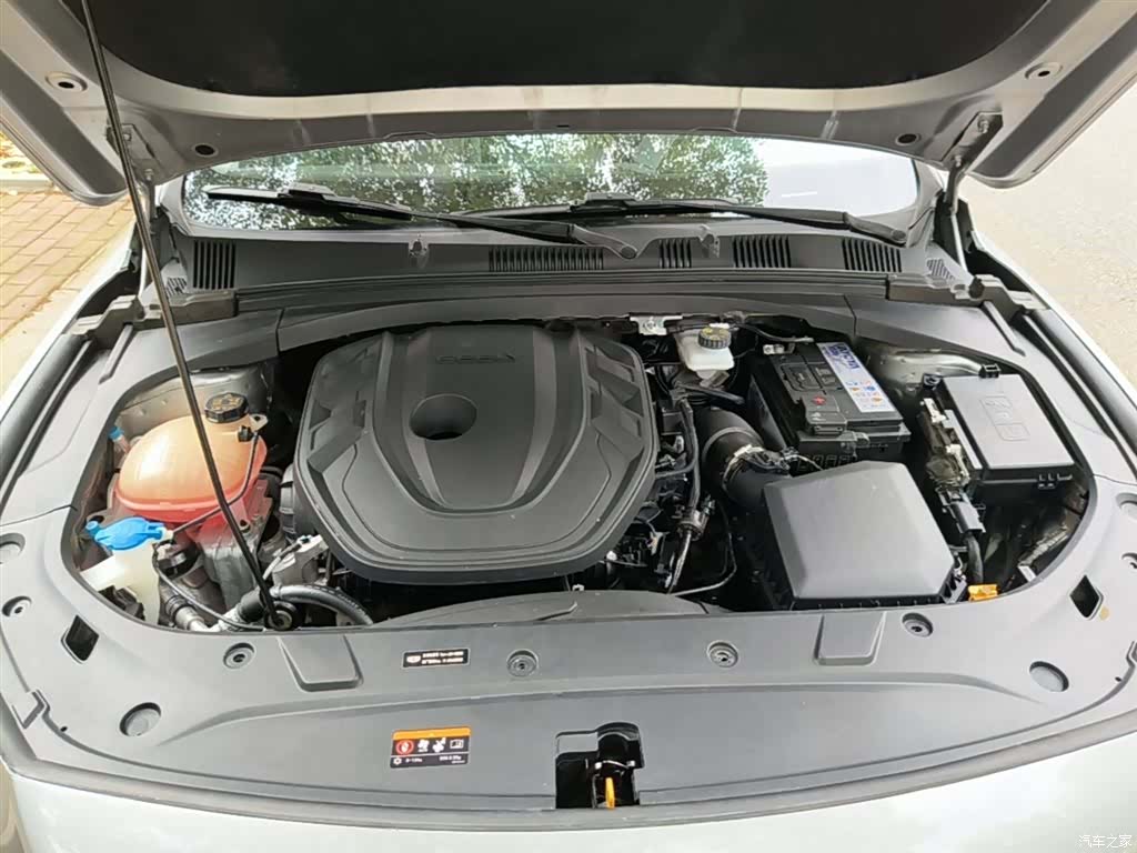 Geely Preface, 2022 20