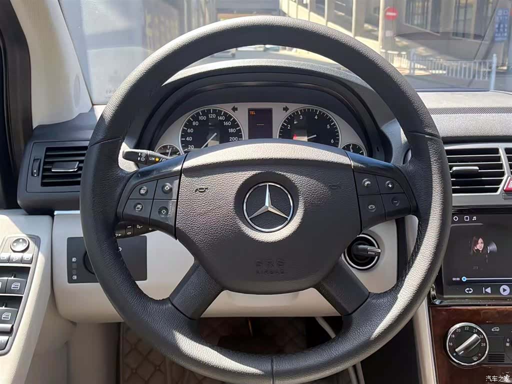 Mercedes-Benz B-Class, 2010 12